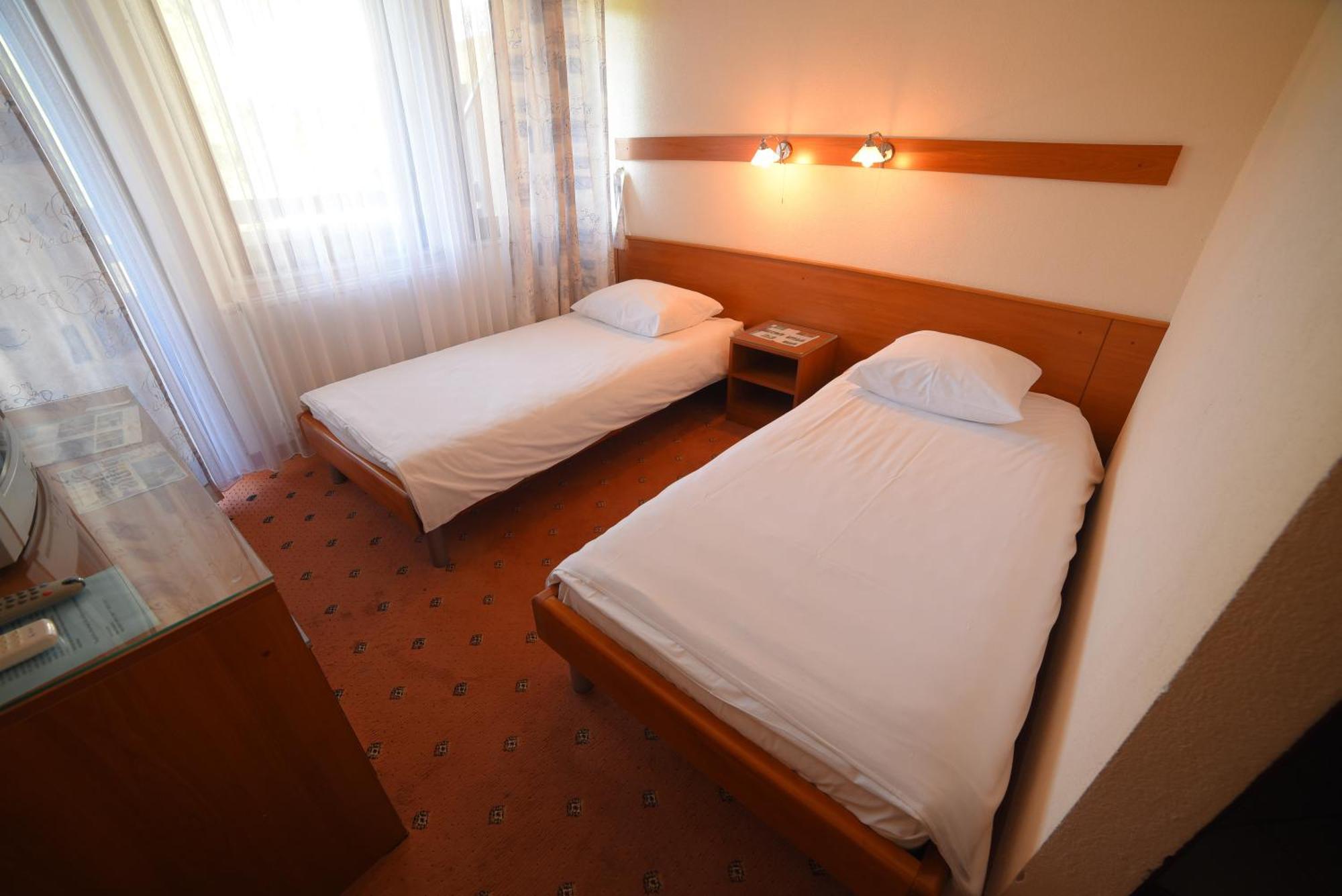 Hotel Ada Бихач Экстерьер фото