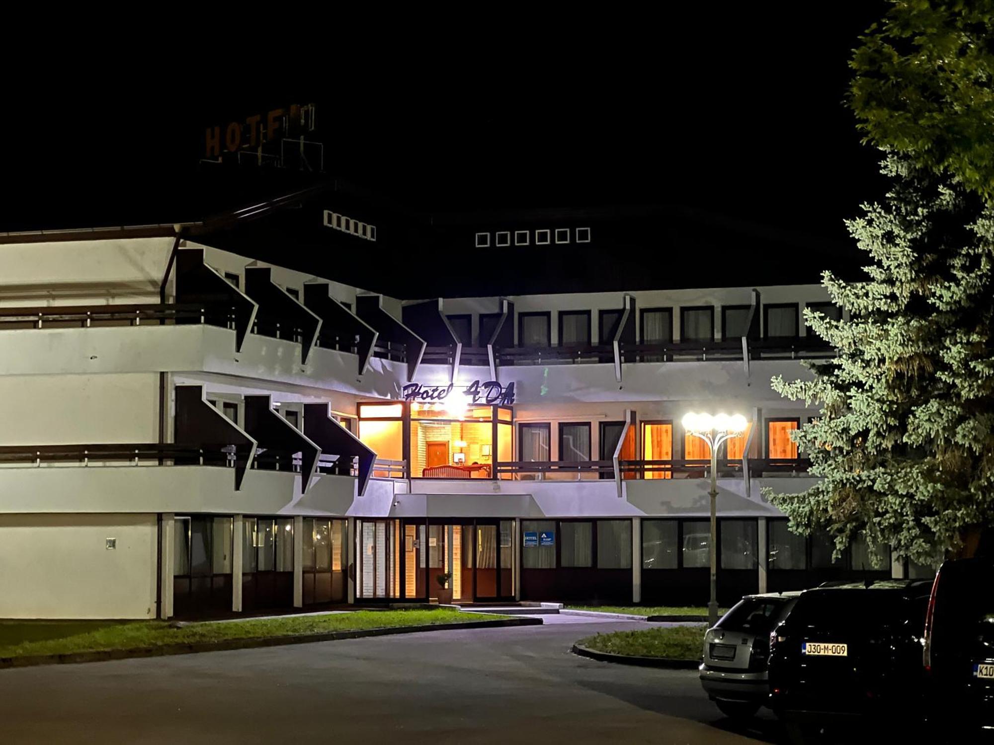 Hotel Ada Бихач Экстерьер фото