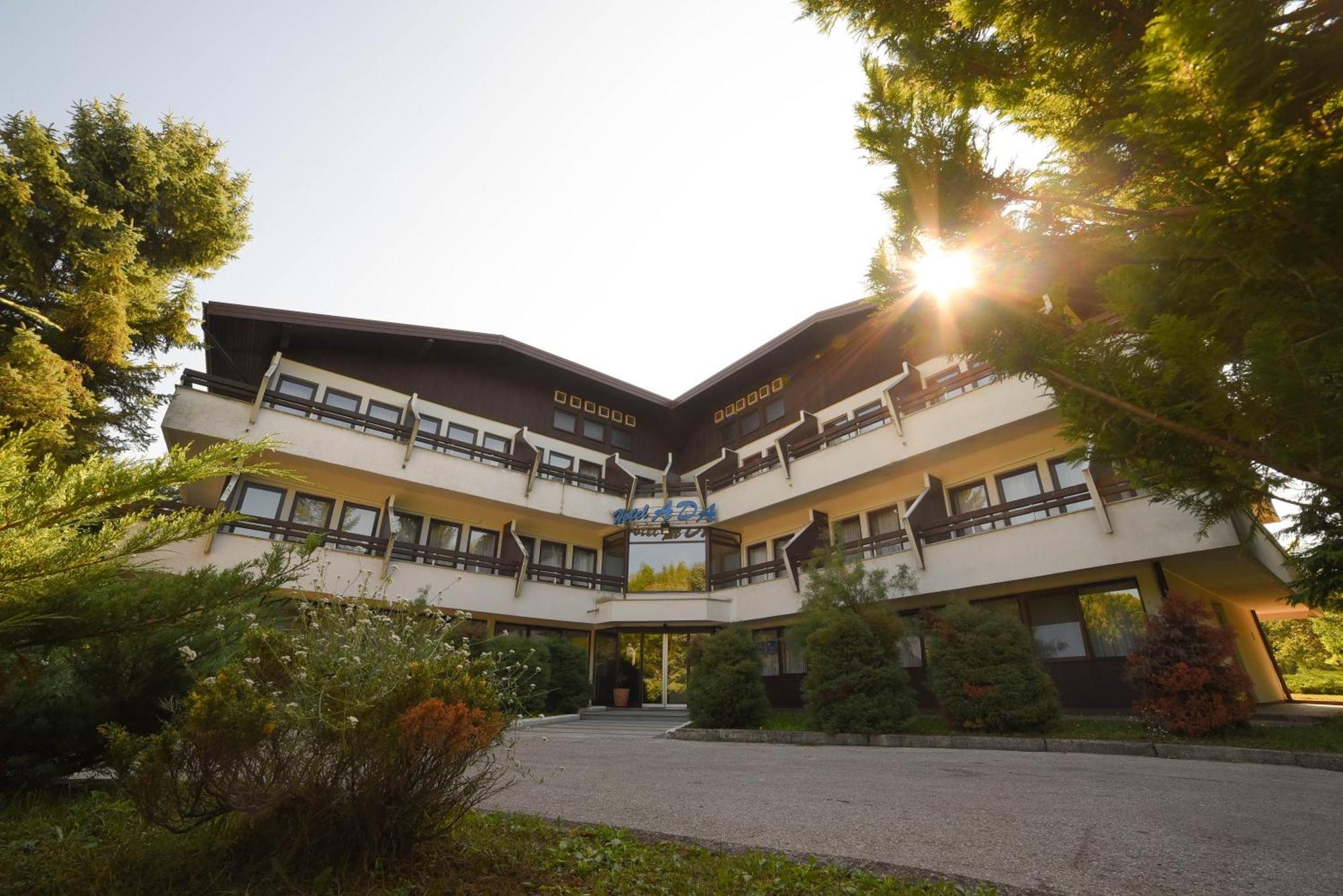 Hotel Ada Бихач Экстерьер фото